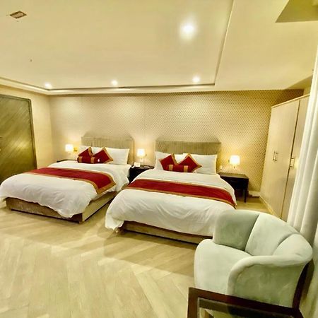 Shelton Hotel Mardan Exterior foto