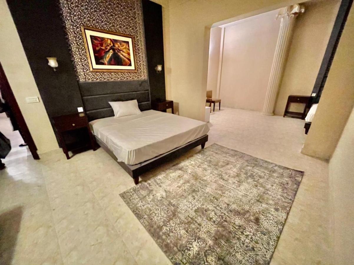Shelton Hotel Mardan Exterior foto