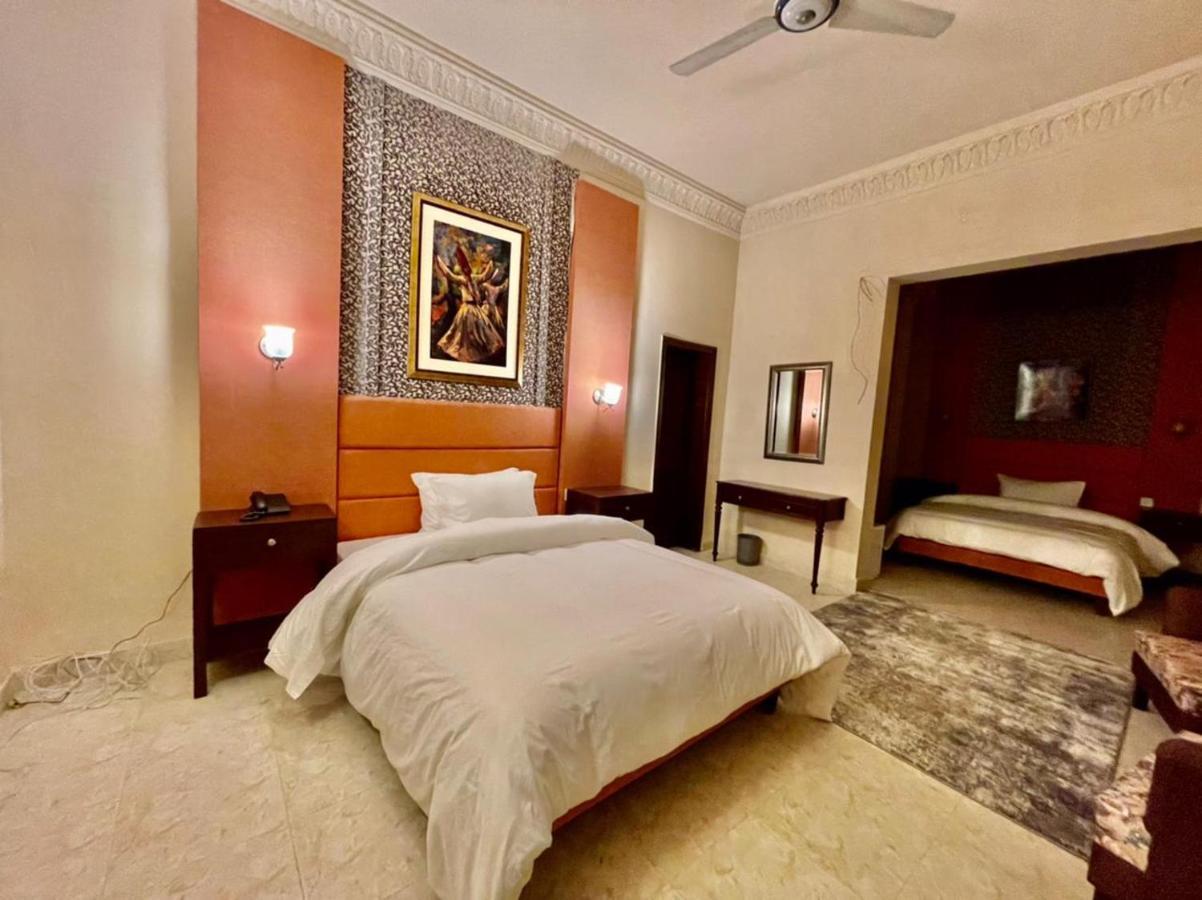Shelton Hotel Mardan Exterior foto