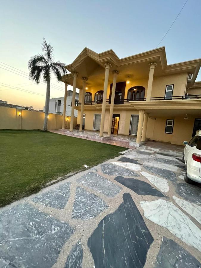 Shelton Hotel Mardan Exterior foto